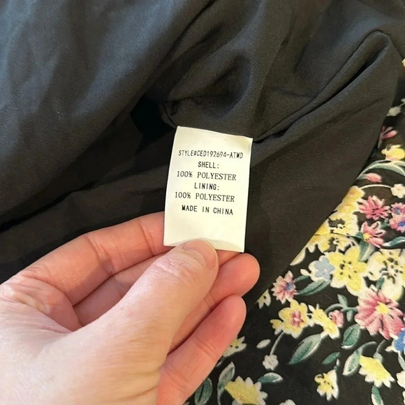 MELLODAY Mini Floral Pleat Swing Dress with short sleeve ruffle detail Size S - Picture 6 of 9